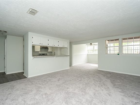 5th image of 9353 Kempton Manor Ct Unit 1802