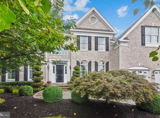 43613 Lucketts Bridge Cir, Ashburn, VA 20148