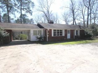 3113 Carbonton Rd, Sanford, NC 27330