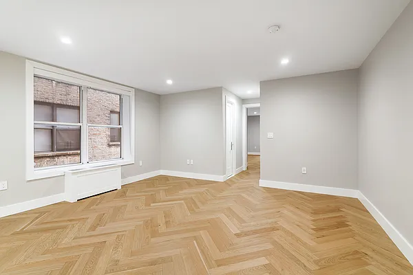 Rented by Compass | media 12