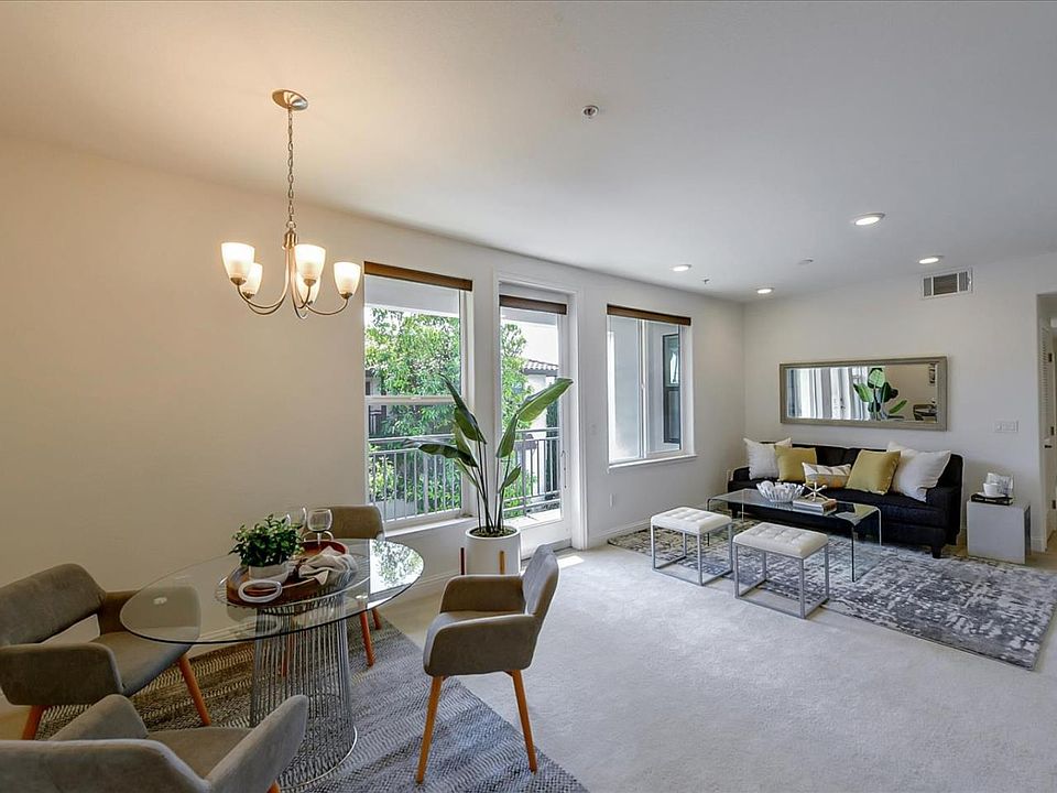 1st image of 2585 El Camino Real APT 318