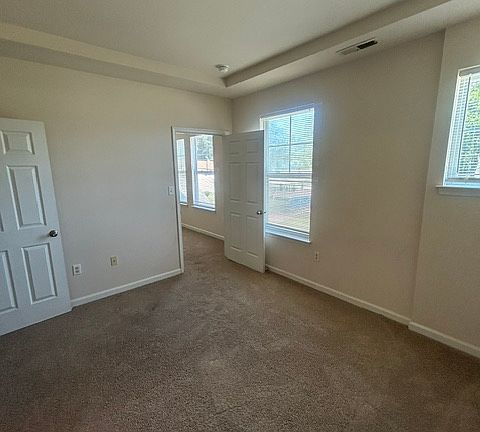 3rd image of 806 W Washington St Unit 111