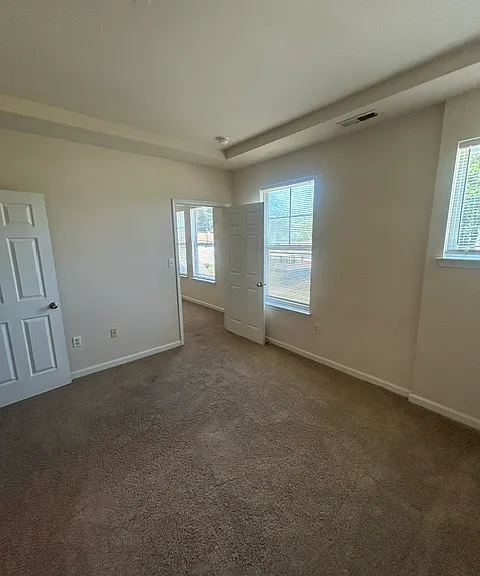 806 W Washington St #111 — Photo 3