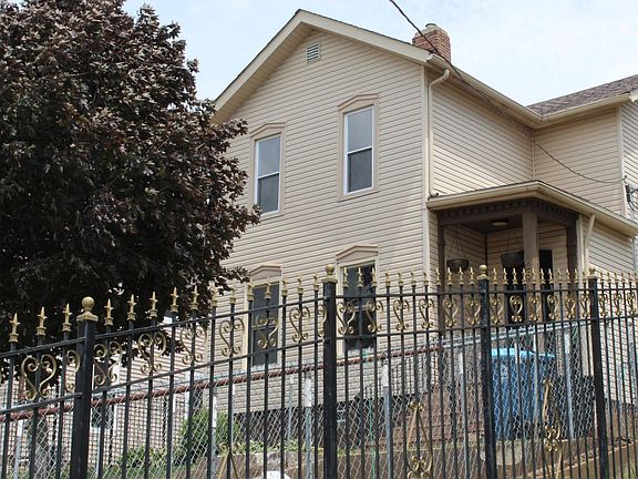 3rd image of 251 N Lincoln Ave