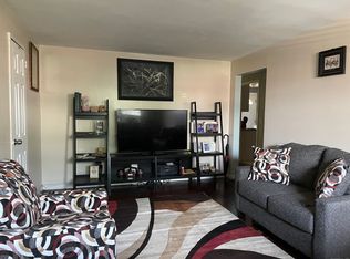 235 Seaton Rd APT 2, Stamford, CT 06902