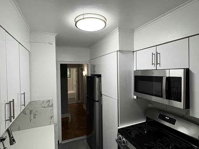194-02C 67th Ave #2C — Photo 4