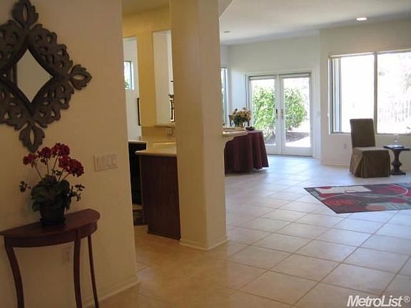 4th image of 2400 Hidden Hills Ln