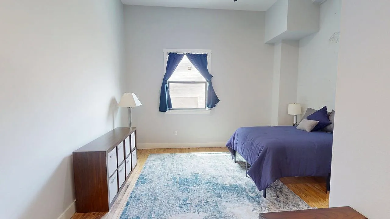 Studio, 356 sqft, $1,600 — Photo 3