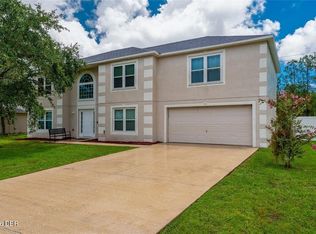 11 Zircon Ct, Palm Coast, FL 32164