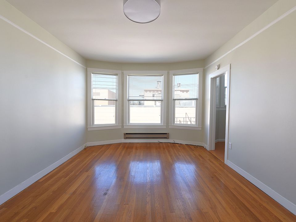 1st image of 3232 21st St APT 15
