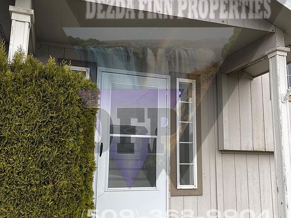 2nd image of 18909 E Shannon Ln
