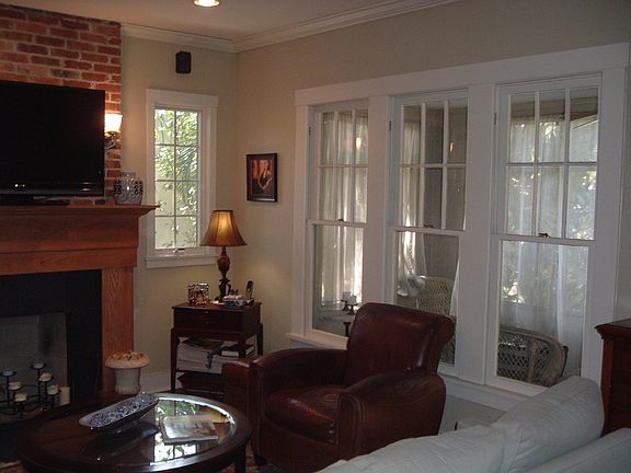 4th image of 1008 SW 17th St
