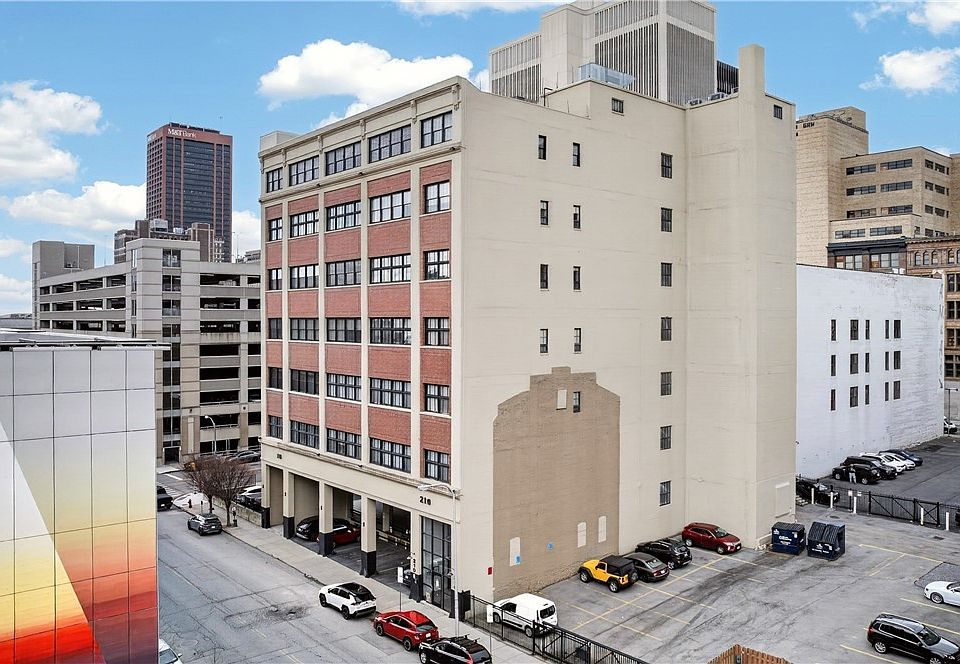 1st image of 210 Ellicott St APT 403