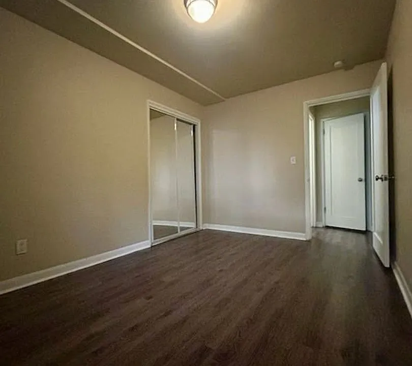 The Summit Apartments