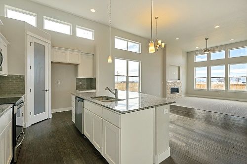 4th image of 264 Mt Harvard Ave