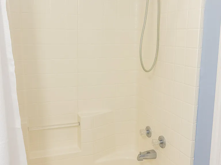 1314 Mullins Loop S — Photo 20