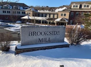 12 Brookside Rd UNIT 22, Westford, MA 01886