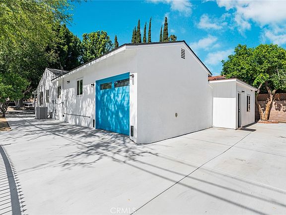 5th image of 8938 Duarte Rd