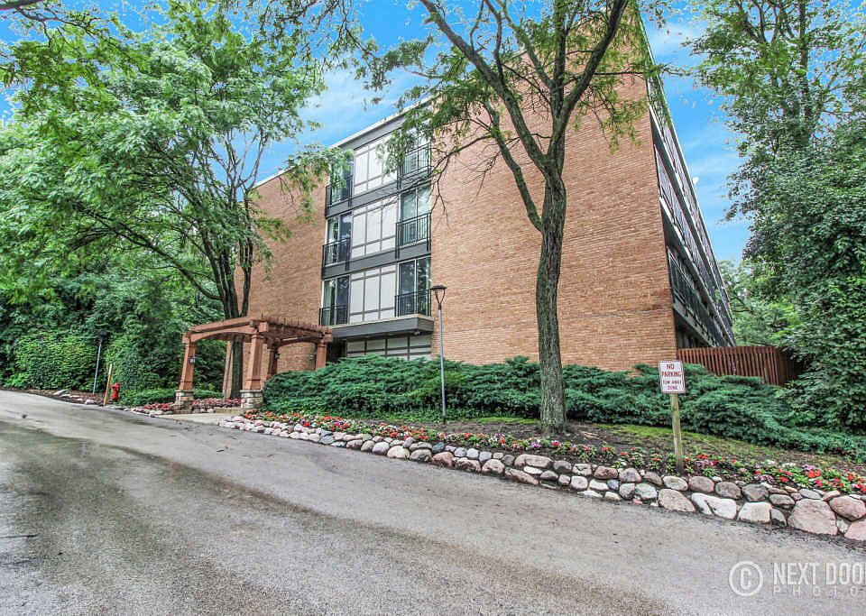 1st image of 5830 Oakwood Dr APT 2G