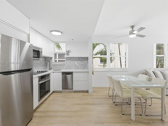 3rd image of 1550 Drexel Ave APT 207