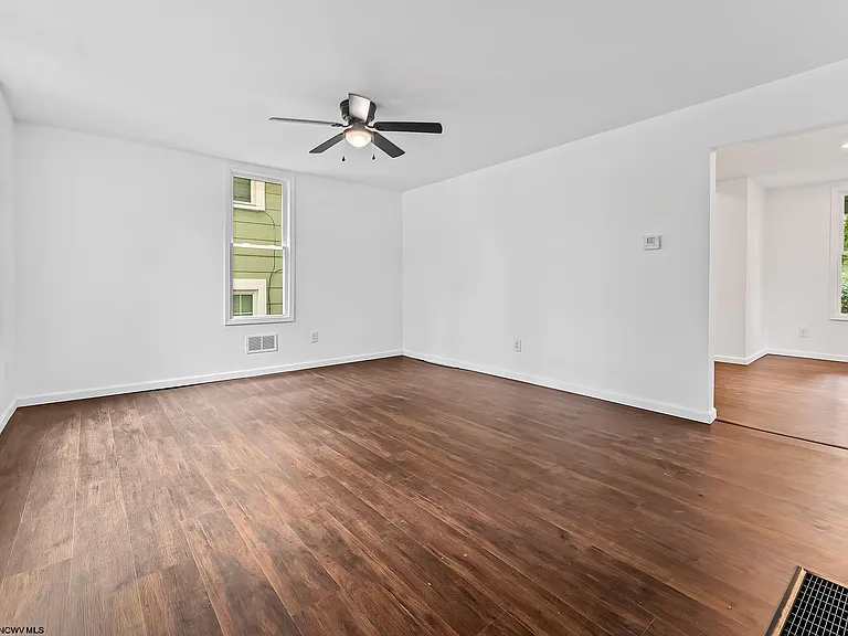 44 Edgehill St — Photo 4