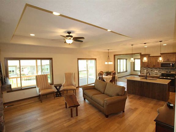 2nd image of 5412 E Salvation Pl