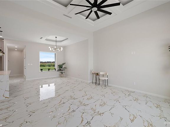 3rd image of 1038 Nina Ave