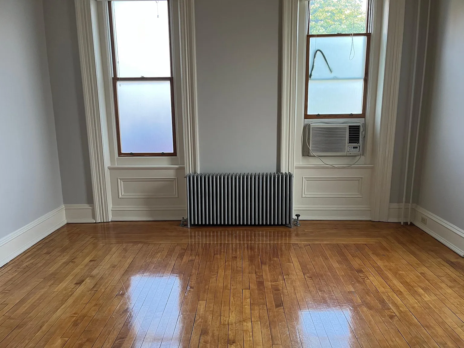 507 3rd Ave — Photo 3