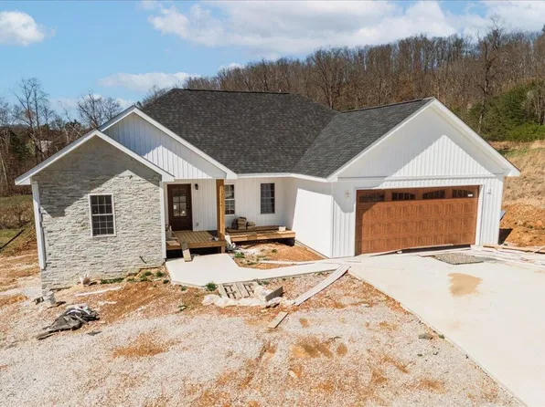 668 Laredo Dr, London, KY 40741