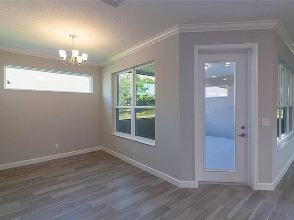 4th image of 8028 Bridgeport Bay Cir