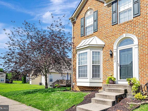 2nd image of 5037 Bristle Cone Cir