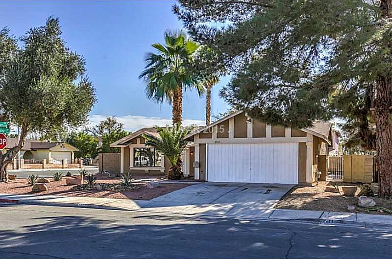 1st image of 5533 Blackthorn Dr
