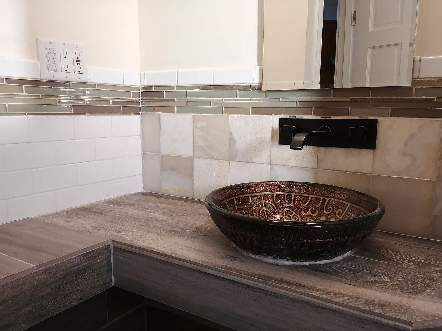 2 bed, 526 sqft, $2,700 — Photo 3