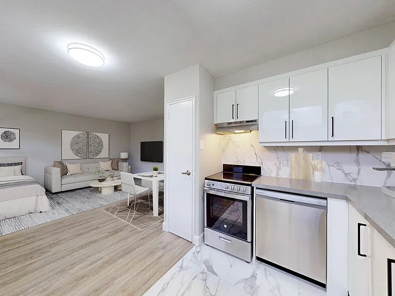 345 Merton St — Photo 19