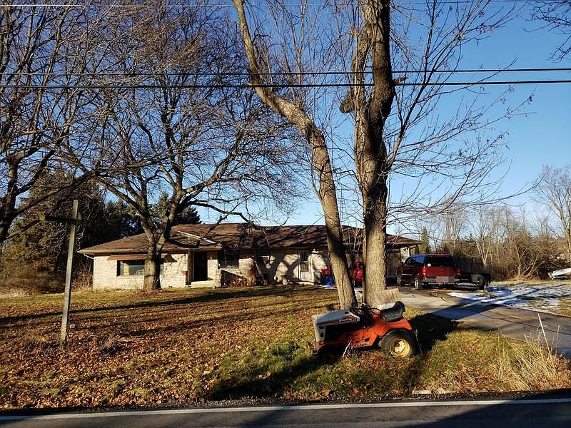 2nd image of N88W22262 N Lisbon Rd