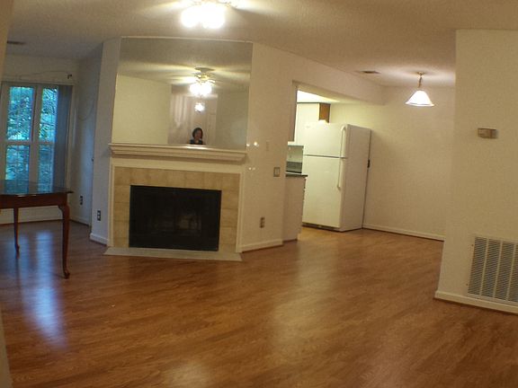 3rd image of 3901 Golf Tee Ct APT 202
