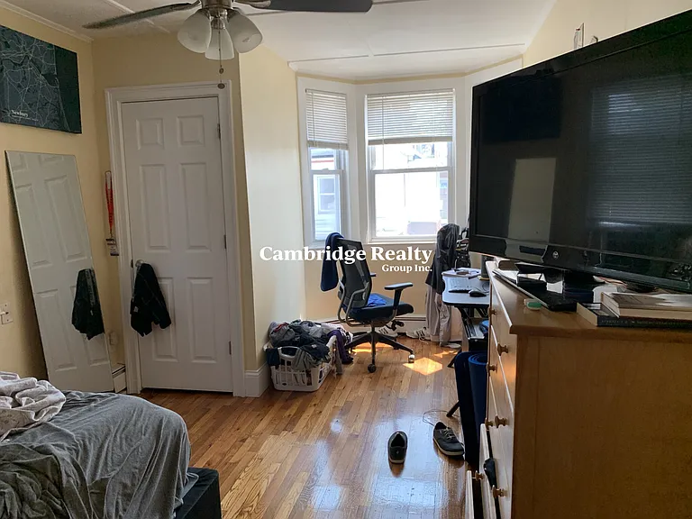 41A Cross St #T — Photo 5