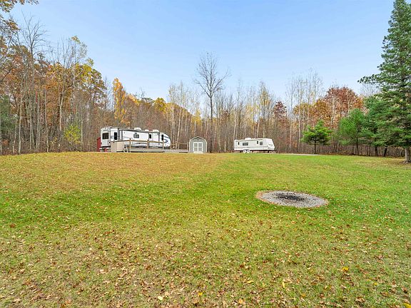 5th image of W9310 Benson Lake Rd #3