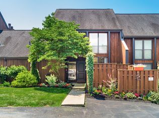 4775 Smoketalk Ln, Westerville, OH 43081