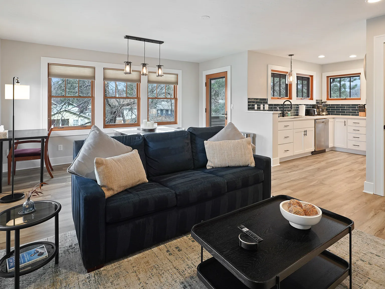 1 bed, 750 sqft, $3,000 — Photo 1