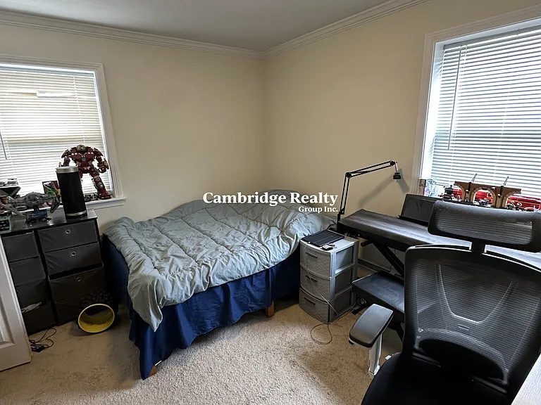16 Westford St #8T — Photo 9