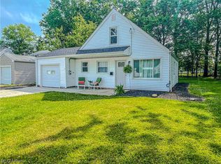 451 Clarmont Rd, Willowick, OH 44095