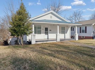 810 Wilson Ave, Johnson City, TN 37604