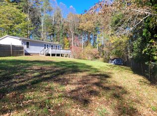 60 H S Dalton Rd, Hendersonville, NC 28739
