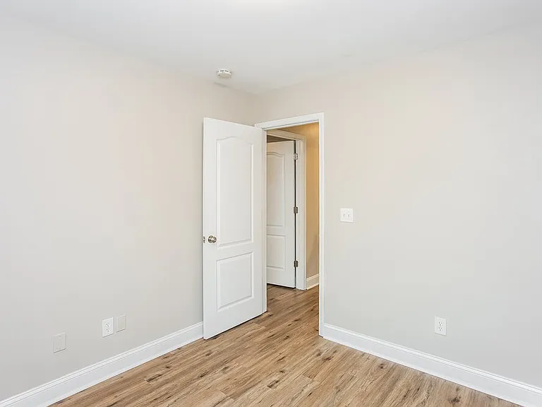 6905 Brandon Chase Ln — Photo 15