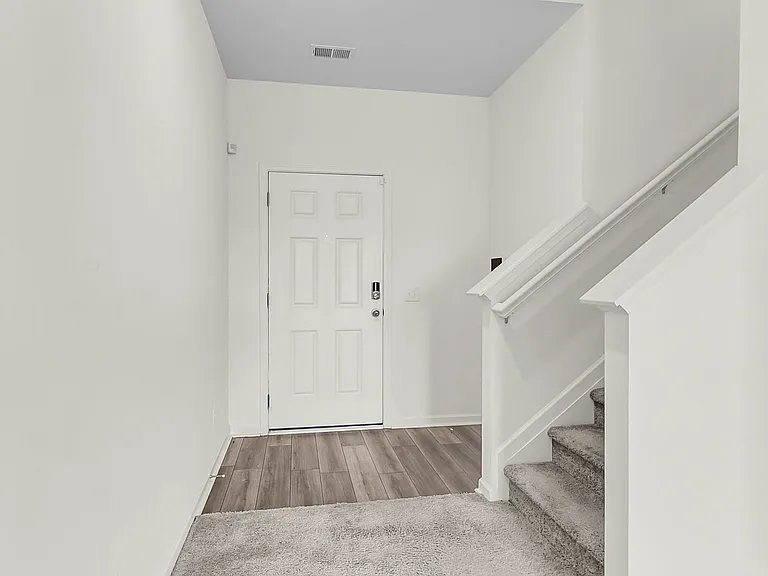 424 Pender Woods Dr — Photo 7