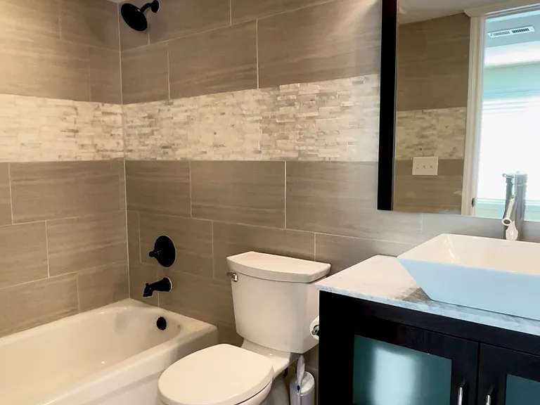 18216 E Warren Ave #B — Photo 24