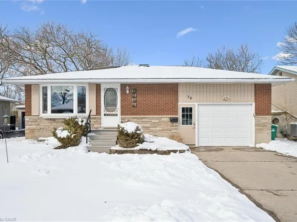 36 Bluejay Rd, Woolwich, ON N3B 1J4