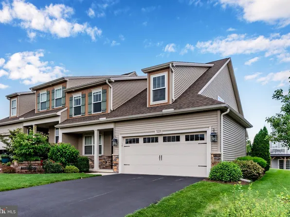 1605 Quincey Dr, Mechanicsburg, PA 17050