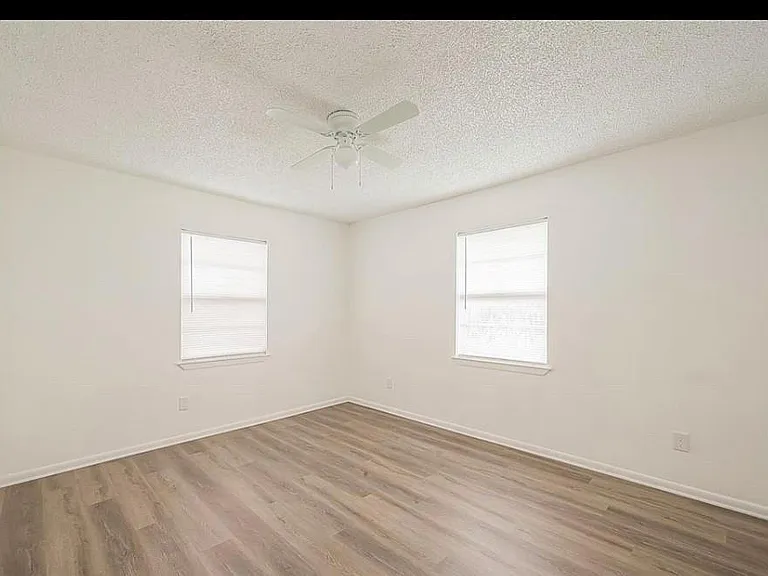 8430 Round Rock Dr #1 — Photo 14